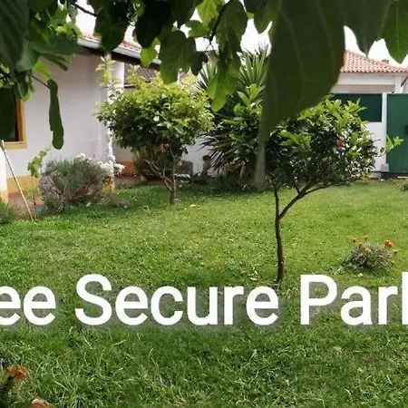 Casa Dos Pingos De Mel-3